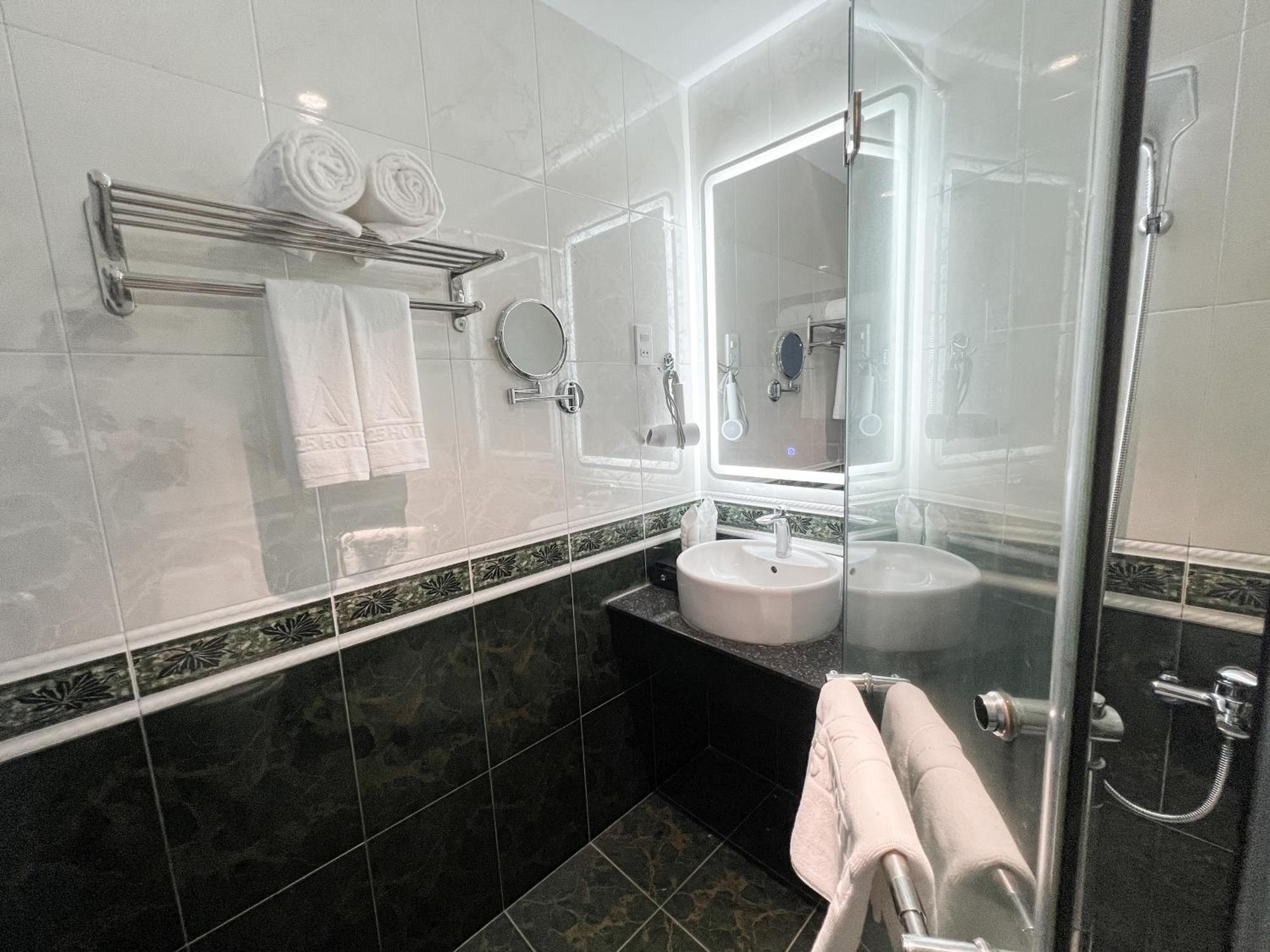 A25 Hotel - 277 Le Thanh Ton Ho Chi Minh-stad Buitenkant foto